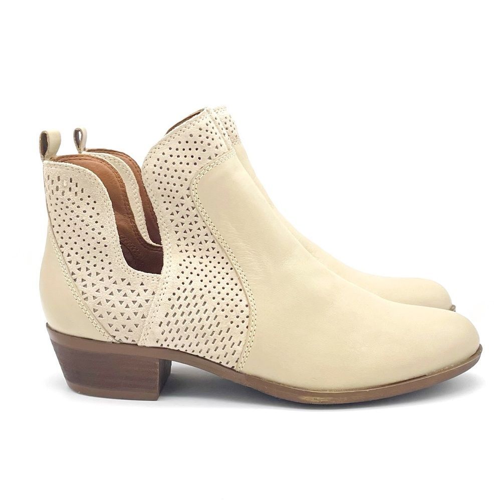 Lucky Brand Belgon Bootie Ivory Taupe Leather Cutout Ankle Boot Women’s Size 9.5